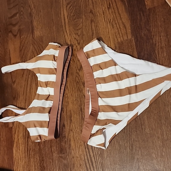 2 piece high waisted bikini - Picture 1 of 3